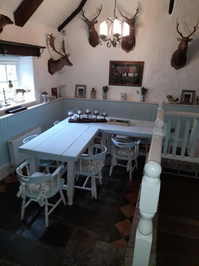 Clarisses Cottage Лараг Екстериор снимка