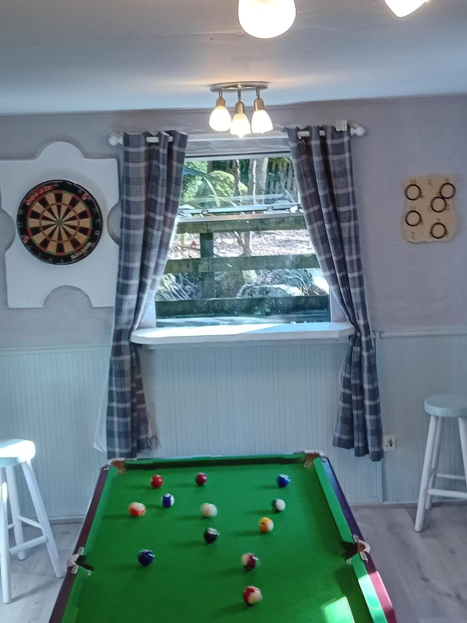 Clarisses Cottage Лараг Екстериор снимка