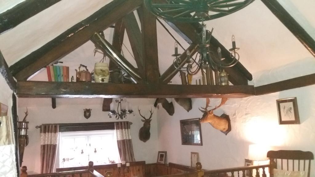 Clarisses Cottage Лараг Екстериор снимка